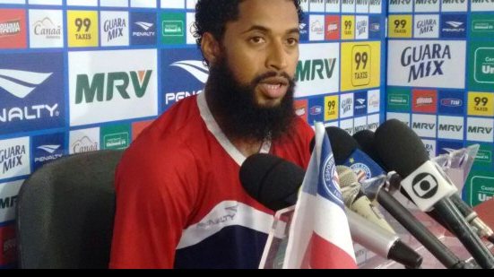 Imagem Ávine tranquiliza torcida e diz estar em &quot;perfeitas condições&quot; 