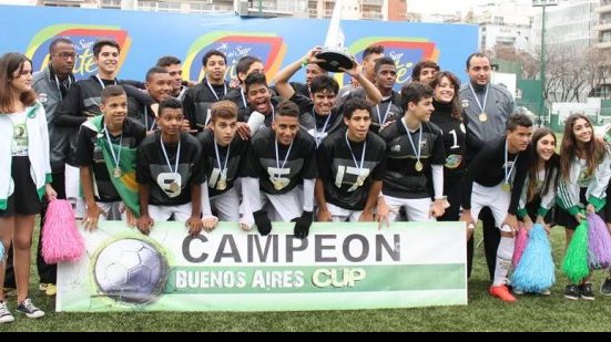 Imagem Time juvenil do Salvador FC é campeão da Buenos Aires Cup