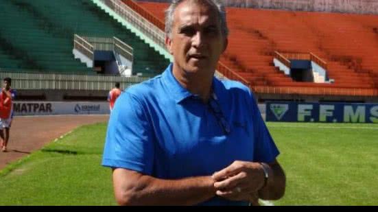 Imagem Ex-zagueiro que disputou a Copa de 82 vai realizar estágio no Vitória