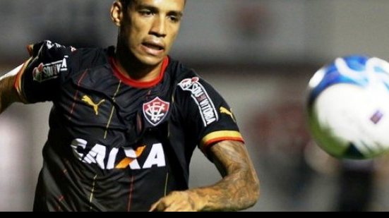 Imagem Vander pode voltar ao time titular do Vitória contra o Luverdense
