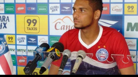 Imagem Após golaço, Vitor comemora boa fase: “feliz demais”