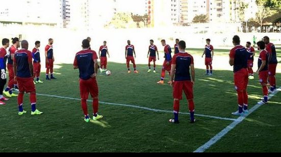 Imagem No CT do Goiás, Bahia encerra preparação para encarar o Atlético (GO)