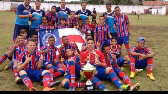 Imagem Bahia vence competição sub-14 no interior