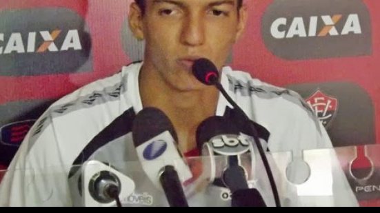 Imagem Euller revela expectativa e confiança para retorno ao time titular do Vitória 