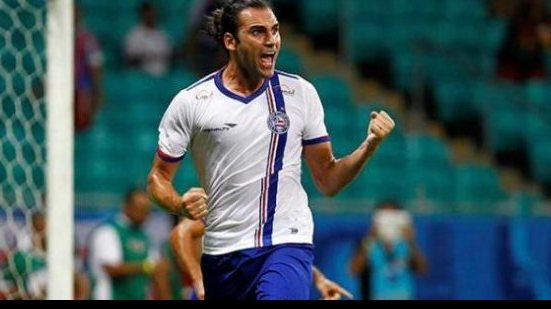 Imagem Léo Gamalho assina rescisão e não faz mais parte do elenco do Bahia