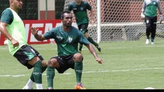 Imagem América-MG tem apenas uma dúvida para encarar o Bahia