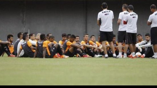 Imagem Sem tempo para lamentar derrota, Vitória já foca em partida contra o Oeste-SP