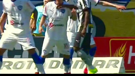 Imagem Botafogo perde para o Paysandu e Vitória se mantém na liderança da Série B