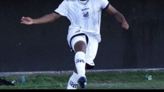 Imagem Destaque do Bragantino pode ficar de fora da partida contra o Vitória
