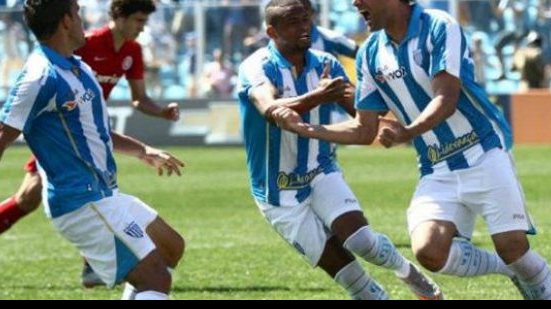 Imagem Gamalho marca mais dois gols e é elogiado por técnico que rebaixou o Bahia