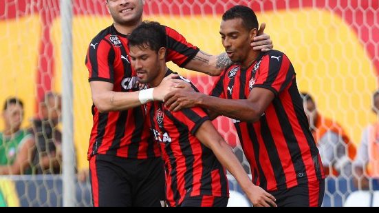 Imagem Vitória deve contar com retornos de titulares para decisão contra o Botafogo