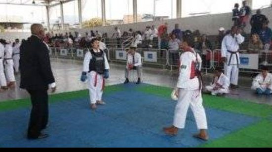 Imagem Alunos do Karatê do Saber conquistam 20 medalhas em campeonato no Rio
