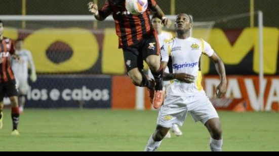 Imagem Série B: Vitória ganhou quatro como visitante e Criciúma só perdeu duas em casa