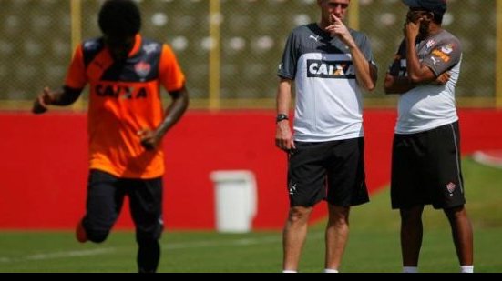 Imagem Após triunfo sobre o Criciúma, elenco do Vitória se reapresenta na quinta-feira
