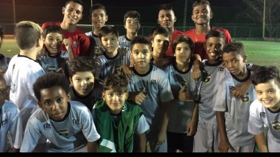 Imagem Jogadores do Vitória elogiam trabalho do Salvador FC