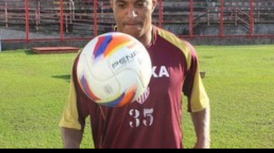 Imagem Suspenso, atacante desfalca o Mogi Mirim diante do Vitória