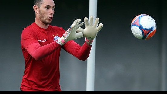 Imagem Desde maio sem atuar, Omar deve ser titular no Bahia contra o Ceará