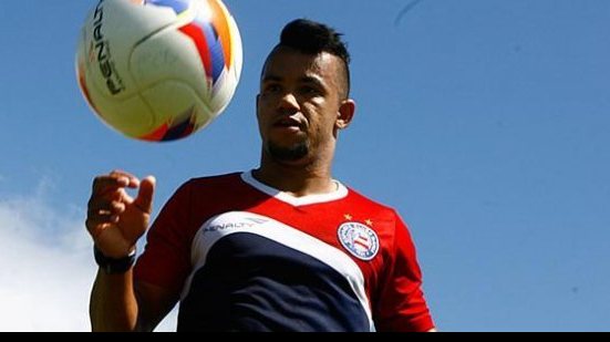 Imagem Railan comemora retorno aos gramados e pode permanecer como titular no Bahia