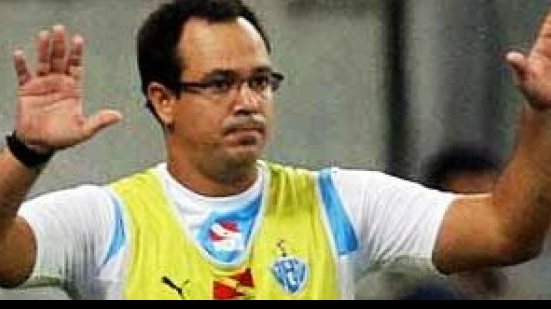 Imagem Após derrota em casa, técnico diz que Paysandu vai buscar triunfo contra Vitória