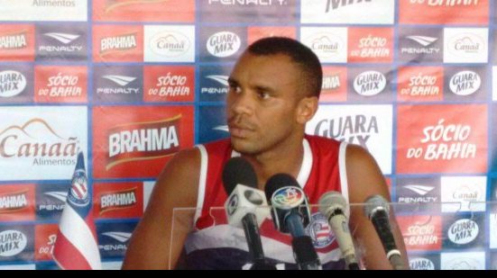 Imagem Robson nega favoritismo do Vitória para o BAVI: "Está equilibrado"