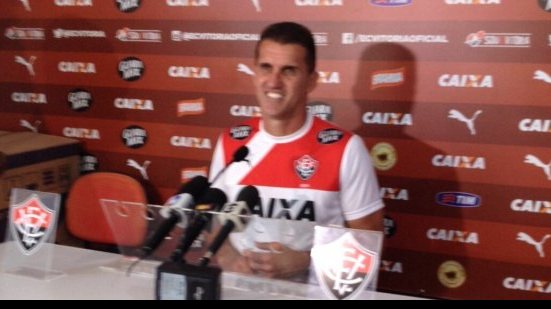Imagem Mancini aponta vantagem do Vitória e despista sobre escalação de lateral no BAVI