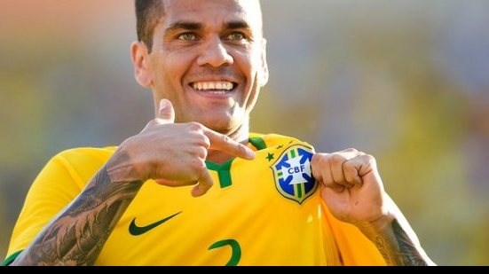 Imagem Após corte de lateral, CBF convoca Daniel Alves para jogos das Eliminatórias