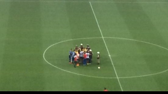 Imagem Intervalo do BAVI: Kieza é expulso no fim do primeiro e jogo está empatado