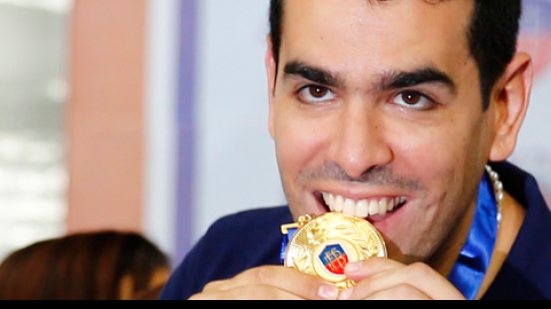 Imagem Diretores xingam árbitro, Bahia pode perder mando e presidente se defende