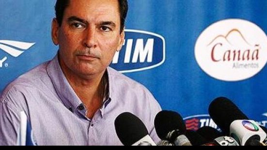 Imagem Reunião pode definir novo treinador do Bahia nesta quarta, diz diretor tricolor