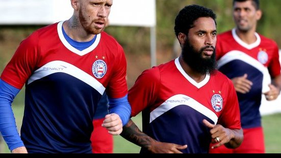 Imagem Ávine mira retorno contra o Oeste e elogia Charles: “confiamos no seu trabalho”