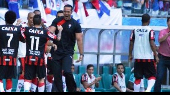 Imagem Invicto há sete rodadas, Vitória pode assumir posto de melhor ataque da Série B