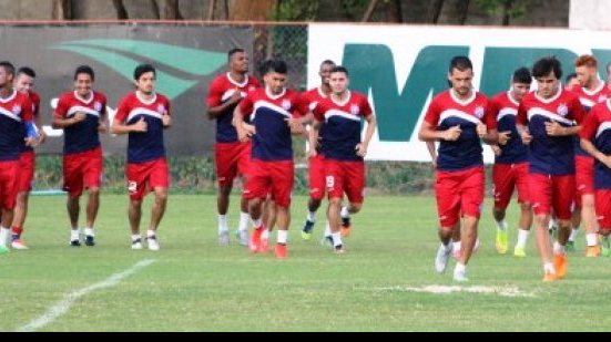 Imagem Souza e Gustavo Blanco ignoram folga no sábado e fazem trabalho físico no Bahia
