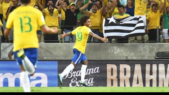 Imagem  Brasil vence a Venezuela em noite de Willian no Castelão