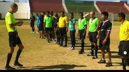 Imagem Curso para árbitros e técnicos de futebol chega a Senhor do Bonfim