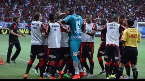 Imagem Após empate com o Paraná, elenco do Vitória ganha folga no final de semana