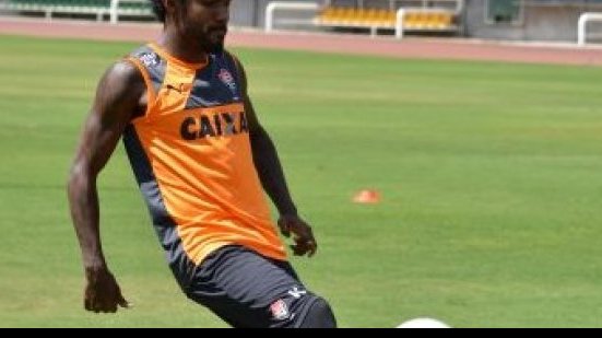 Imagem Rhayner prevê dificuldades diante do CRB: é uma equipe em ascensão