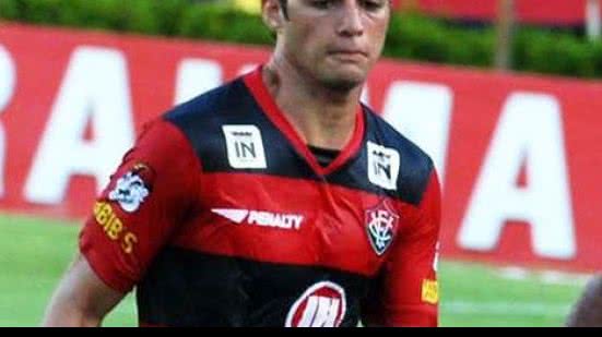 Imagem De olho em 2016, Flamengo mira Diego Souza e zagueiro revelado no Vitória