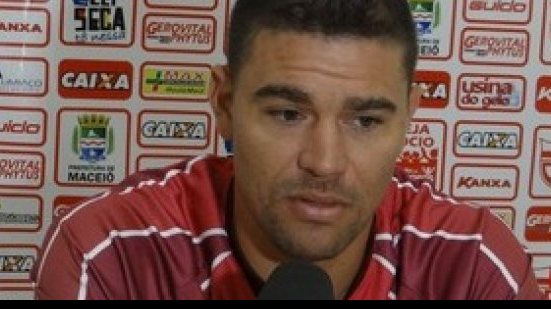 Imagem Atletas do CRB pegam ar com Diogo Matheus e prometem dar resposta em campo