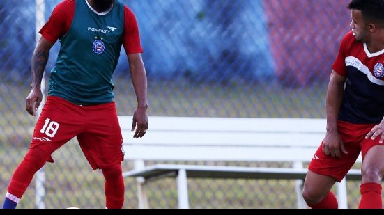 Imagem Ávine se coloca à disposição para enfrentar o Botafogo: “treino bem e sem dor”
