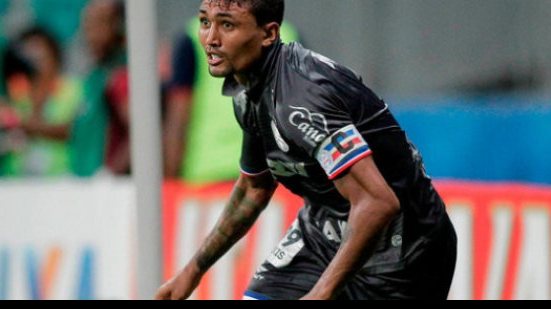 Imagem Bahia deve entrar com efeito suspensivo nesta segunda para contar com Kieza