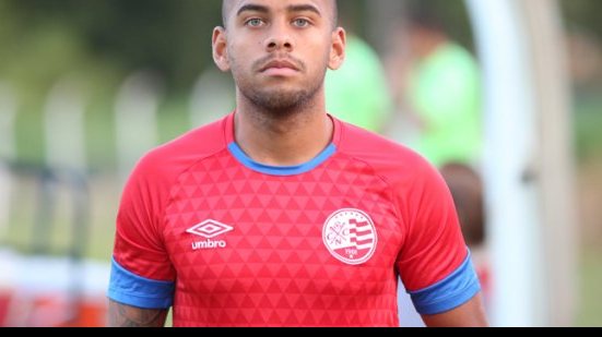 Imagem  Náutico deve ter estreia de lateral contra o Vitória