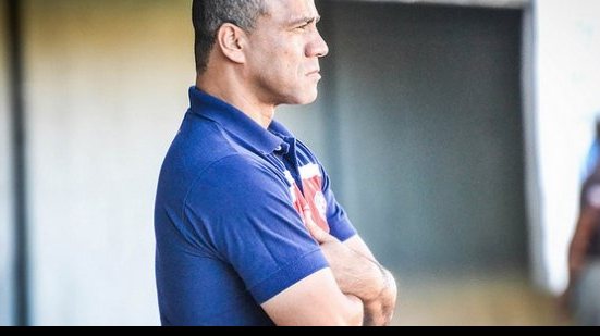 Imagem Sérgio Soares rebate declaração de presidente do Bahia sobre demissão antecipada