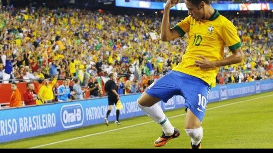Imagem FBF anuncia venda de ingressos para Brasil x Peru, em Salvador
