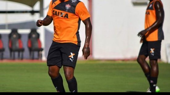 Imagem Em clima de descontração, Vitória encerra preparativos para pegar o Náutico