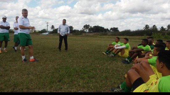 Imagem  Fluminense de Feira está pronto para encarar o Vitória