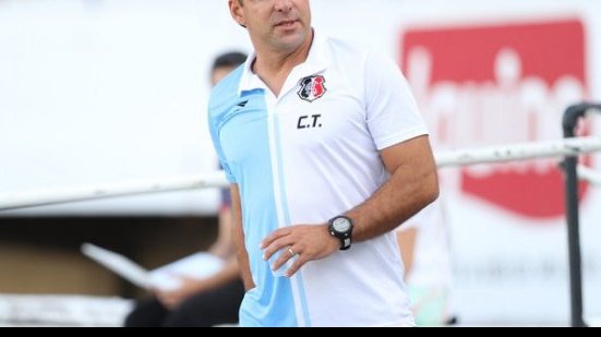 Imagem Técnico do Santa Cruz promete ofensividade contra o Bahia: vamos buscar o gol