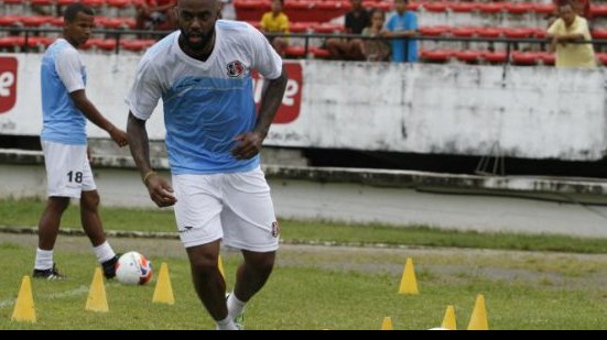 Imagem Atletas do Santa Cruz se mostram preocupados com setor ofensivo do Bahia