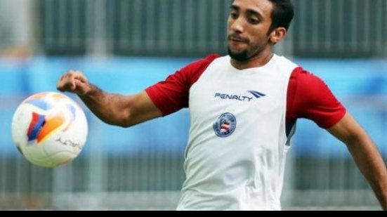 Imagem Com retorno de Adriano, Bahia divulga relacionados para duelo com o Boa