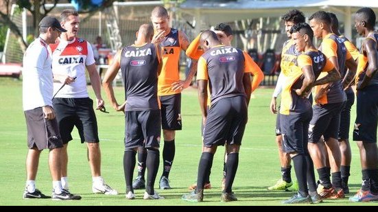 Imagem Vitória se reapresenta e inicia preparação para duelo com o Luverdense