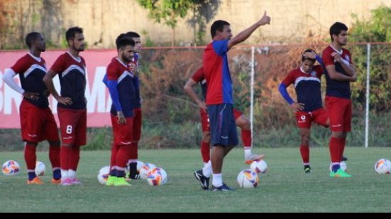 Imagem Sem chances de acesso, Bahia deve utilizar garotos da base no final da Série B